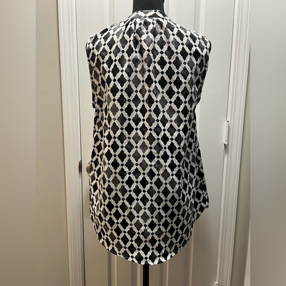 Mud Pie Black and White Sleeveless Women's Top Size Medium M - Picture 3 of 5
